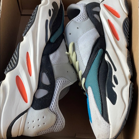 Yeezy 700 wave runners